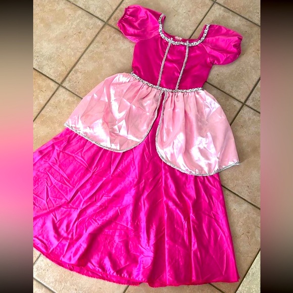 Pretty Pink Princess dress - Picture 1 of 1